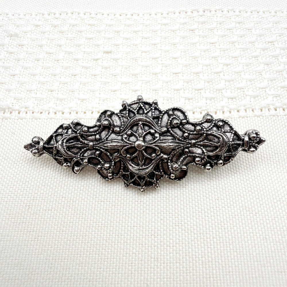 Vintage Dainty Pewter/Silver Tone Art Deco Style Filigree Bar Brooch Pin